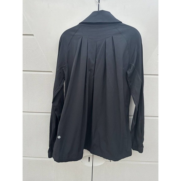 Lululemon Transition Studio Jacket Womens Sz 6 Black Swing Top Swift Pleated - Picture 14 of 15